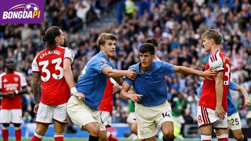 Arsenal được đánh giá nhỉnh hơn về phong độ